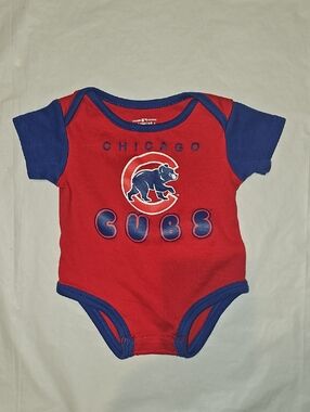 Chicago Cubs (baseball) Baby 0/3 Months Bodysuit Red Blue Used